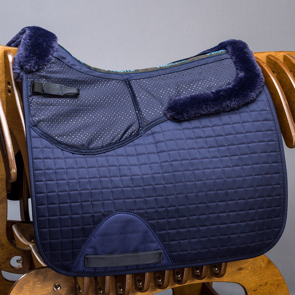 Fleece Trim Adjustable Dressage Saddlecloth